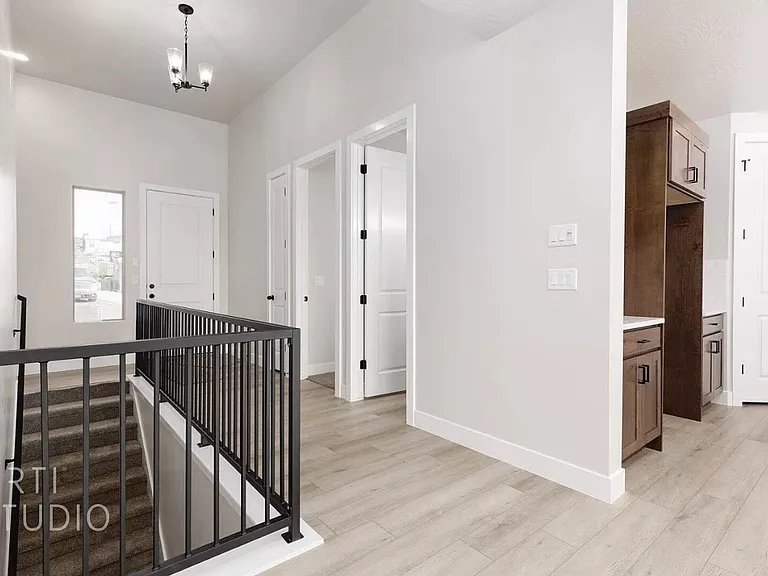 1399 W 450 N #2 — Photo 14