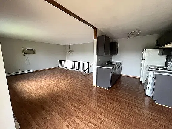 Charming Apartment in Holland, MI - Available Soon — Photo 4