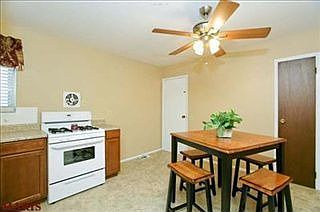 4th image of 2525 Valley Brook Dr