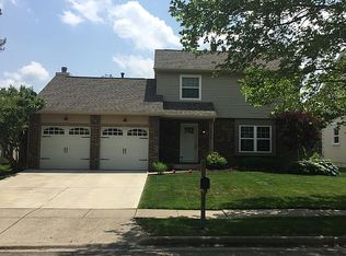 2435 Breathstone Dr, Powell, OH 43065