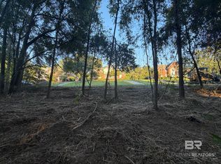123 Augusta Ct, Fairhope, AL 36532