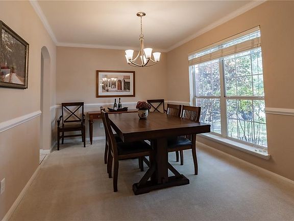 4th image of 8807 Glen Canyon Dr