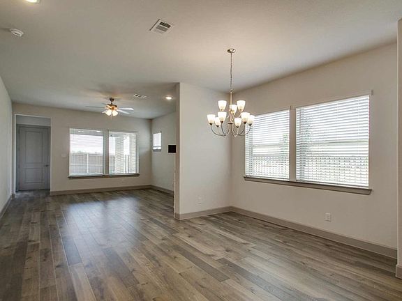 The Glencrest - Dining