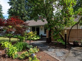 1215 NE 187th St, Shoreline, WA 98155