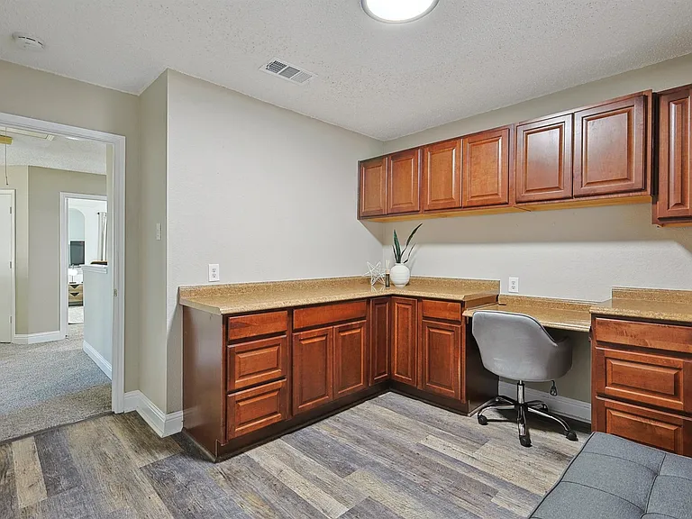1000 Sagewood Ln — Photo 34