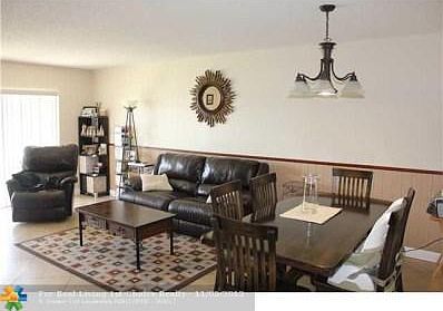 2nd image of 2207 Congressional Way