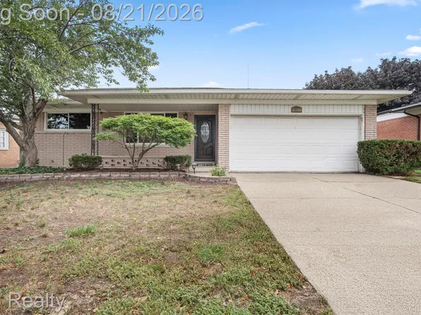 26430 Joe Dr, Warren, MI 48091
