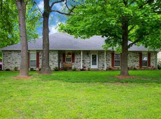 3002 Parkwood Dr, Rogers, AR 72756
