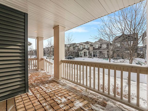2nd image of 2652 Chokecherry Ln SW