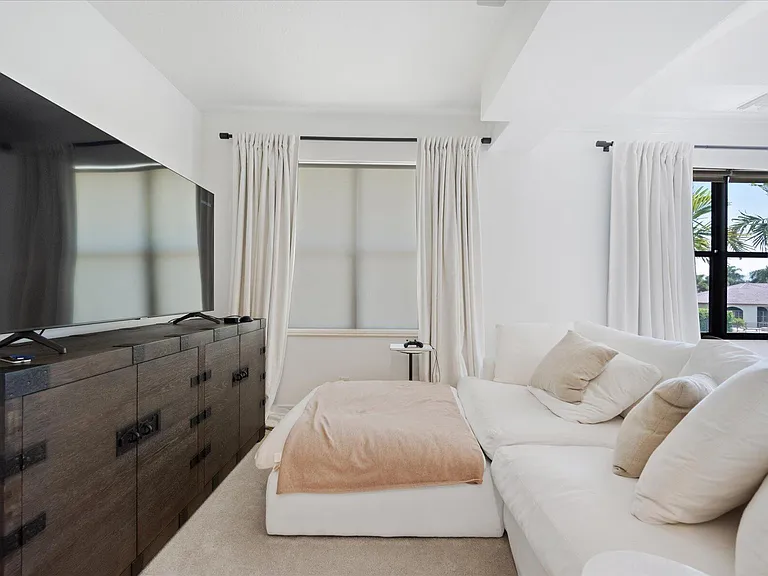 11640 S Sea Ct — Photo 33