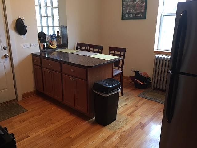 1st image of 2105 W Lawrence Ave APT 2