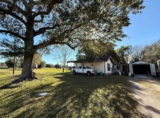 509 Franzen St, Winnie, TX 77665