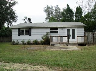 10834 Magnolia Dr, Thonotosassa, FL 33592