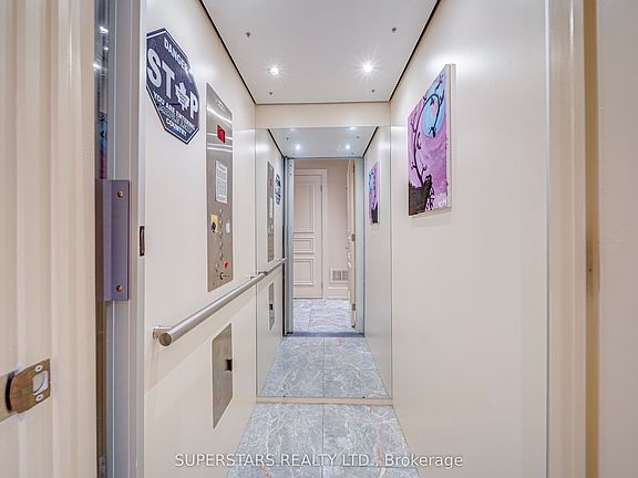 3rd image of 25 Elkhorn Dr #16