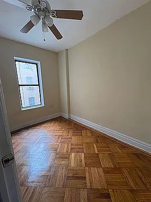 2nd image of 375 Lincoln Rd #3S