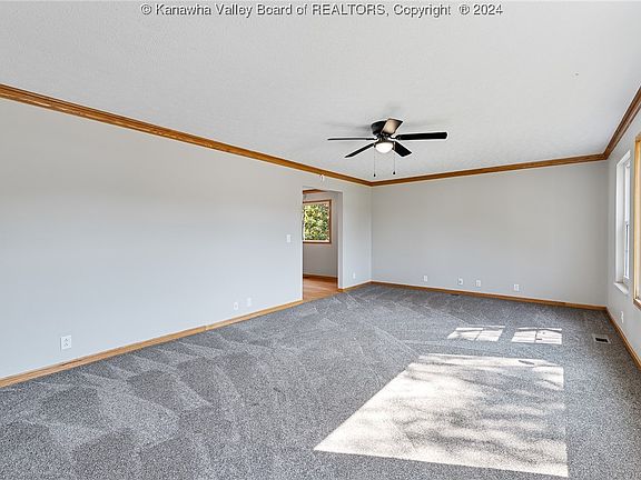 3rd image of 119 Church Hill Ln
