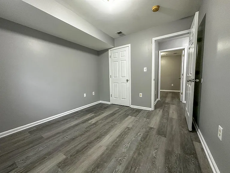 280 Jelliff Ave #1 — Photo 35