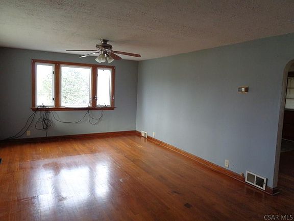 4th image of 1762 Goucher St