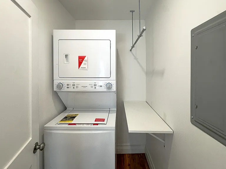 473 W Utica St #1 — Photo 14