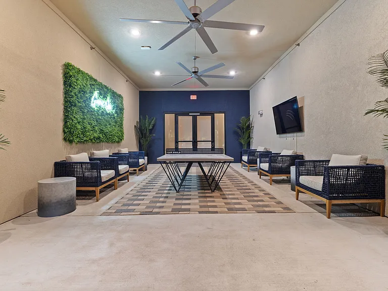 The Standard at Legacy — Photo 44