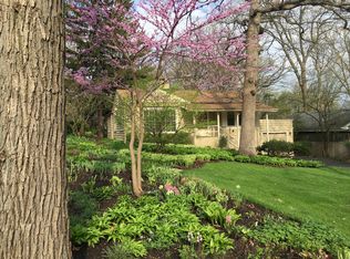 5602 Middaugh Ave, Downers Grove, IL 60516