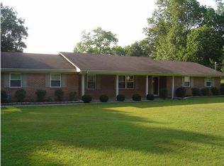 7609 Clearwater Rd, Hixson, TN 37343