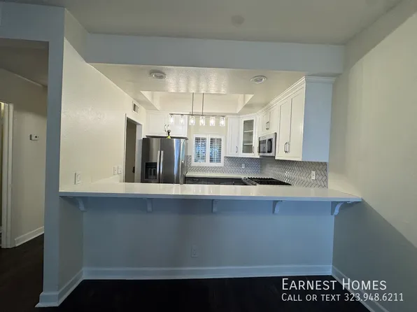 3480 Barham Blvd APT 109, Los Angeles, CA 90068