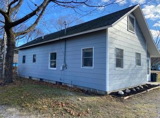 1038 Dettloff St, Rogers City, MI 49779
