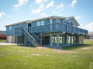 989 Alberdie Dr, Crystal Beach, TX 77650