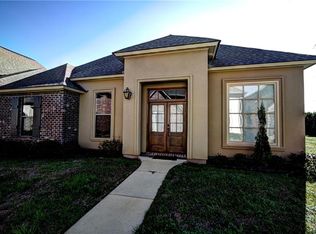 18 Rue Tatum Xing, Natchitoches, LA 71457