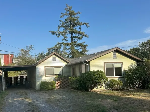 374 1st Ave, Coos Bay, OR 97420