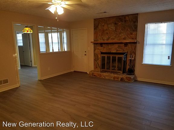 4th image of 155 Old Lantern Dr #5