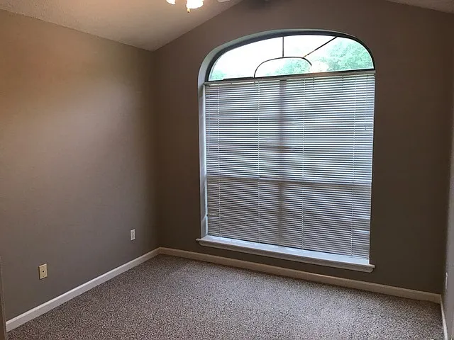 2030 Cabot Cv — Photo 9