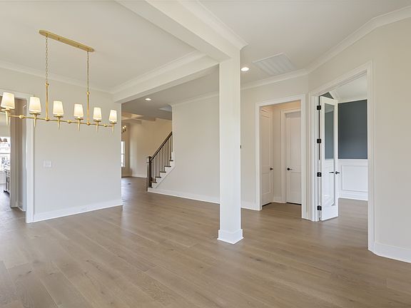 5th image of 2917 Chaudoin Ct Lot 584