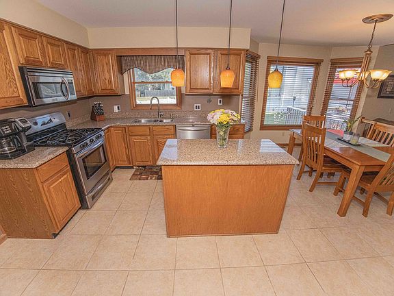 5th image of 5207 Sunmeadow Dr