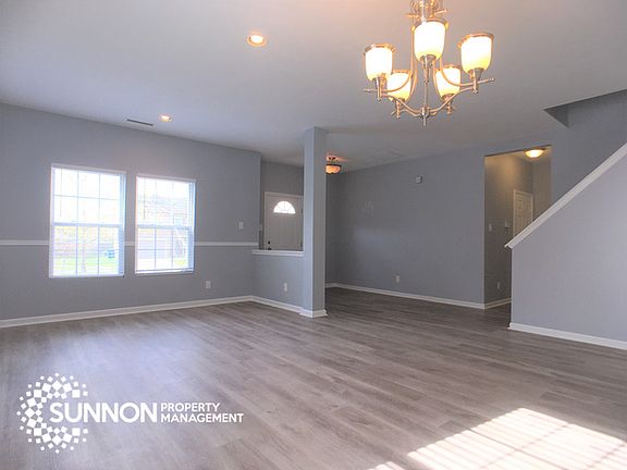 5th image of 3221 Bamburgh Ct