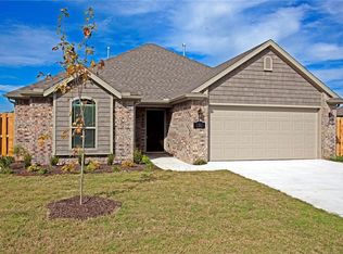 131 Napoli Ln, Centerton, AR 72719