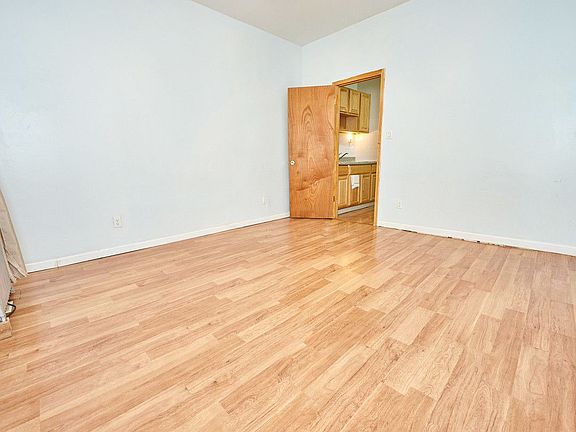 4th image of 17 Pike St APT 5C