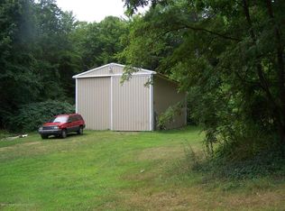 115 Roberts Ln, Nicholson, PA 18446