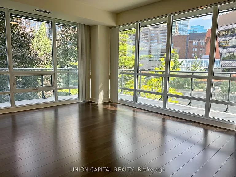 825 Church St #312 — Photo 9