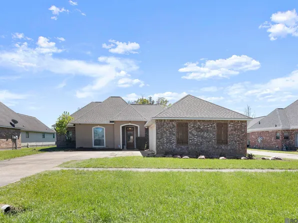 12540 Fawnwood Dr, Walker, LA 70785