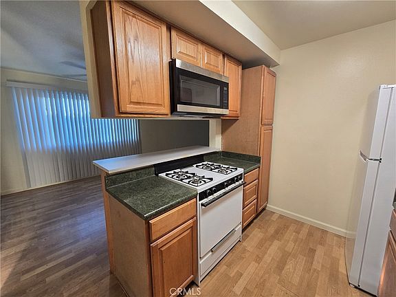 5th image of 4809 Jackson St Unit A