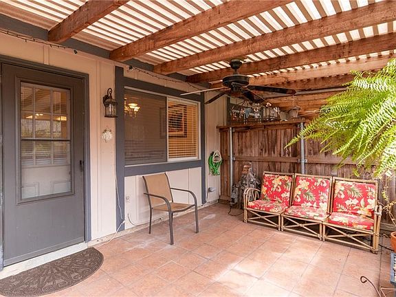 5th image of 1027 Verbena Dr