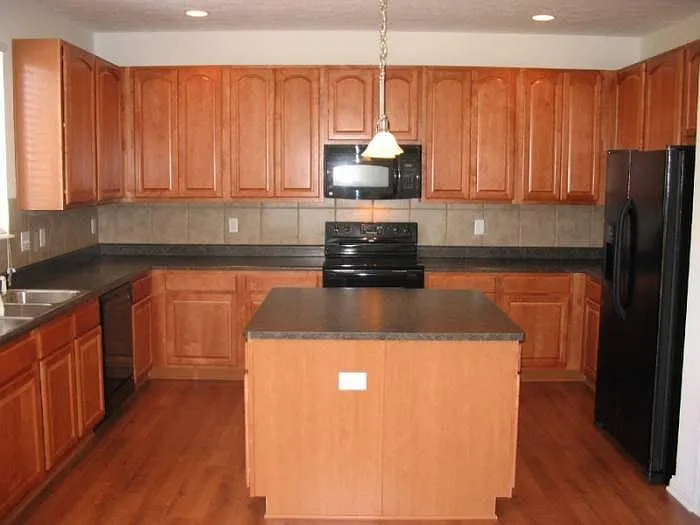 11249 Candice Dr — Photo 13