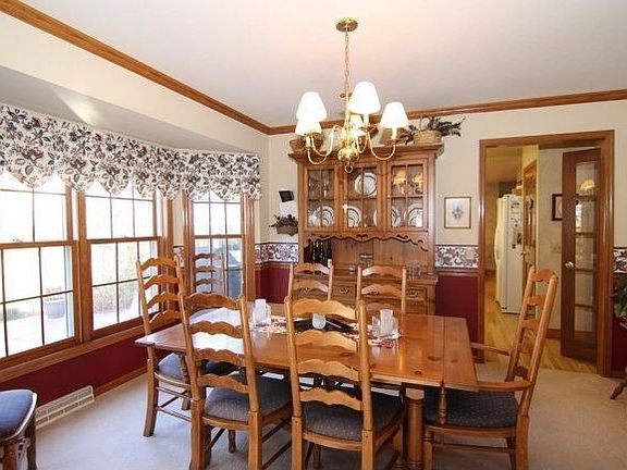 5th image of 2903 Melissa Cir