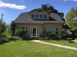 8310 Fairview Rd, Hollister, CA 95023