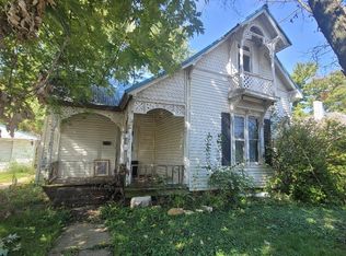 421 Connelly St, Paris, IL 61944