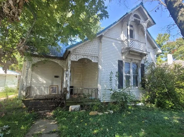 421 Connelly St, Paris, IL 61944