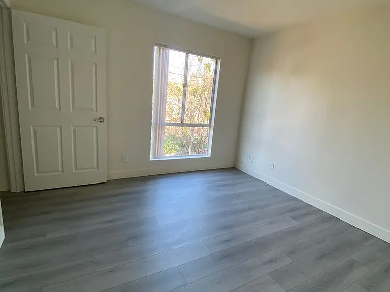1250 N. June St. Los Angeles CA 90038 — Photo 55