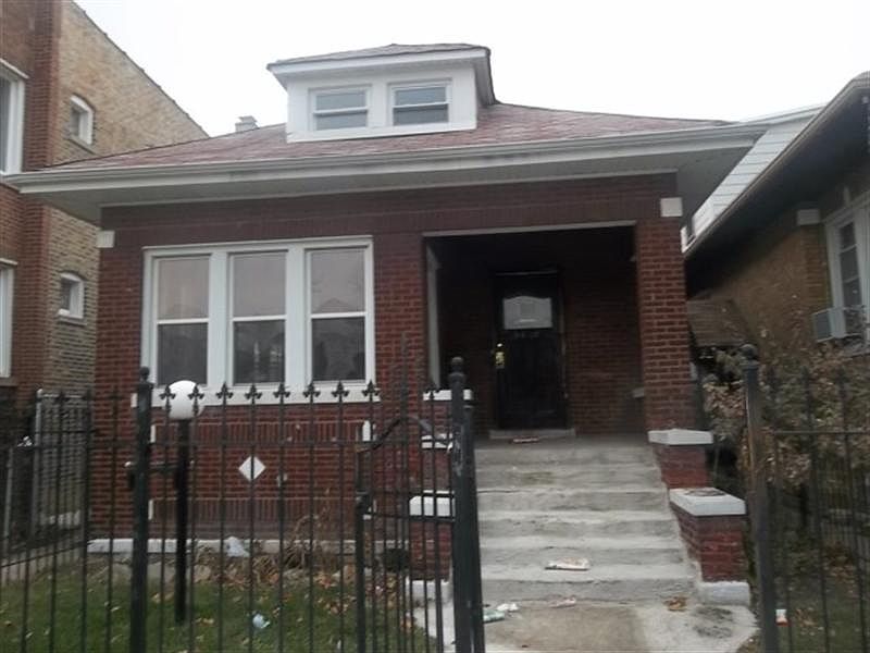 1st image of 6632 S Artesian Ave
